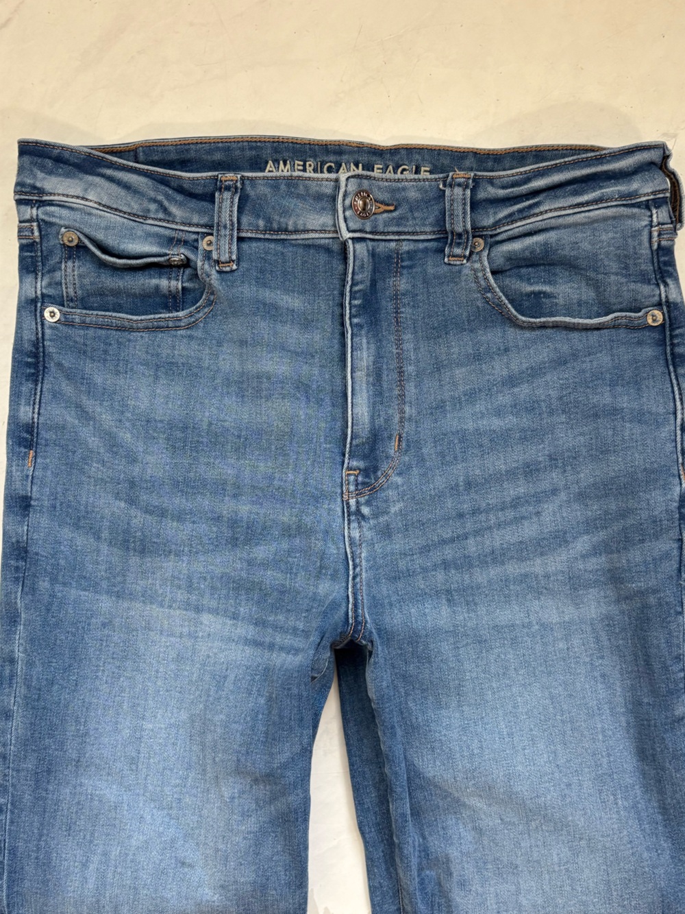 American Eagle Size 12 Super Hi Rise Flare Jeans Medium Wash Western Denim - Picture 3 of 8